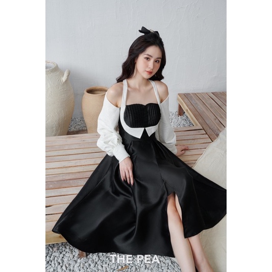 CINDY DRESS by Thepeavn - Đầm cổ yếm tay phồng xẻ tà