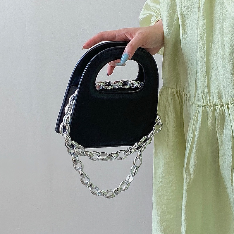 Túi Đeo Chéo Hình Tròn Nhỏ Màu Đen Thời Trang Xuân Hè 2022 Dễ Phối Đồ