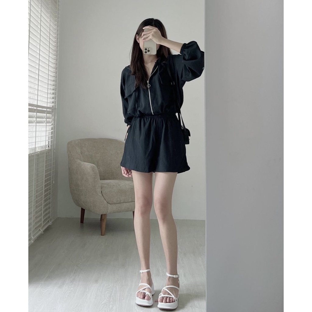 Set thể thao áo khoác nhăn dài tay kèm quần short màu trơn