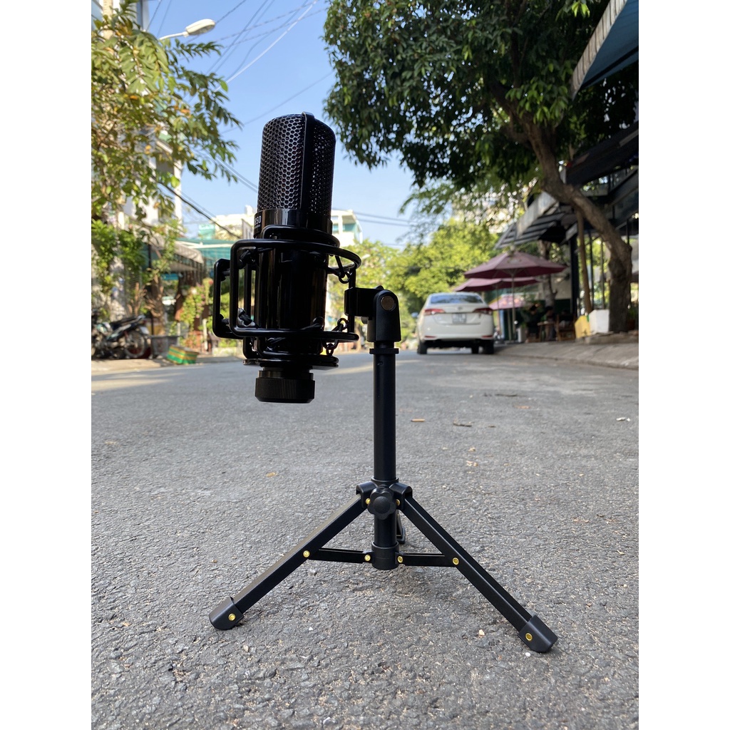 Chân kẹp Microphone MK02 Vip kẹp mic thu âm, livestream, hát karaoke để bàn loại cao cấp