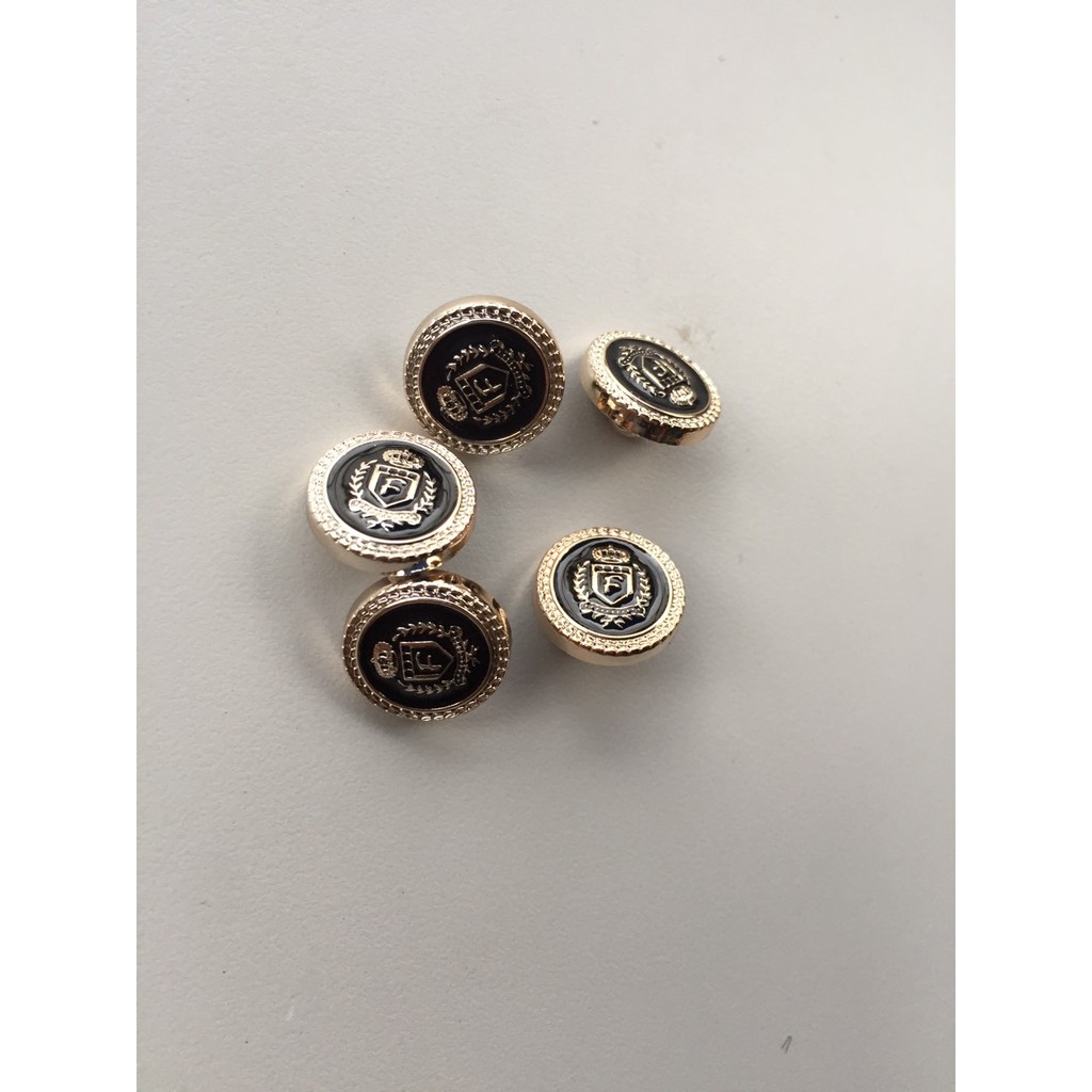 Set 10 Nút Kim Loại Nhiều Họa Tiết Phong Cách Anh Quốc Cổ Điển Dùng Trang Trí Quần Áo