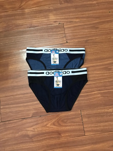 Combo bộ sản phẩm 4 quần lót nam nhãn hiệu Việt nam!