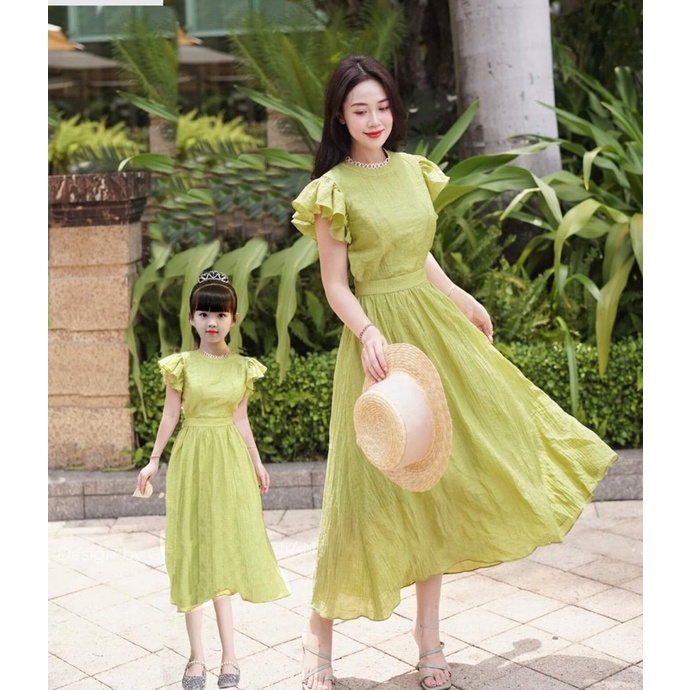 Đầm đôi Xanh Bơ - Có size mẹ và bé