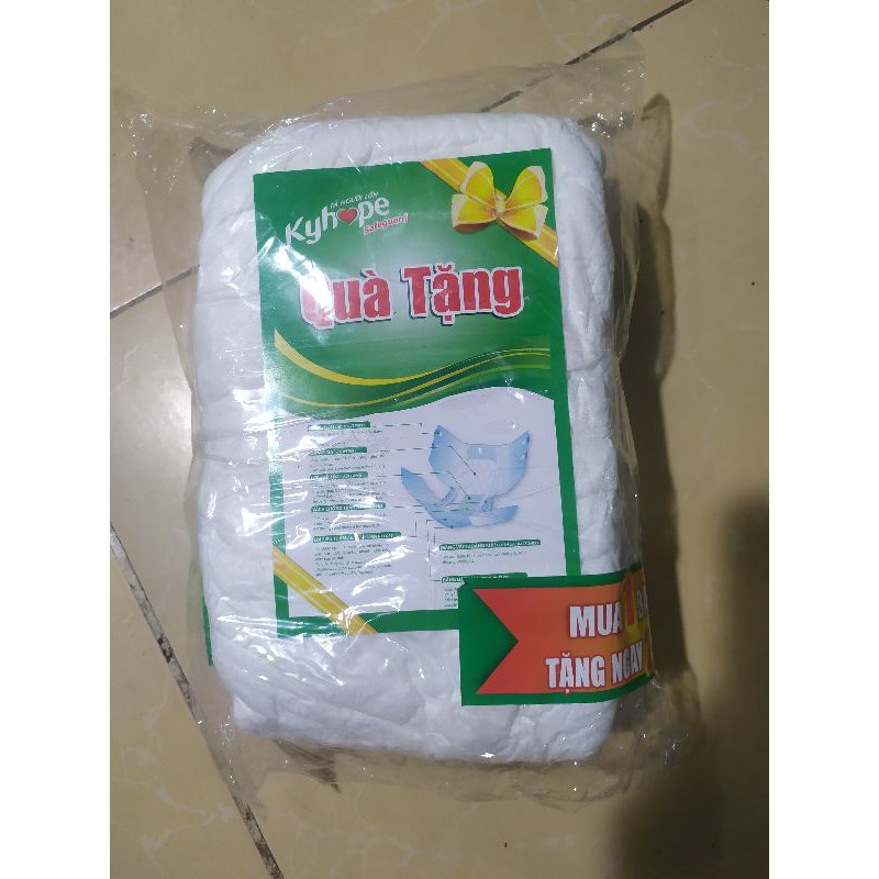 Combo 10 miếng tã dán trần Kyhope Size L/XL hàng km