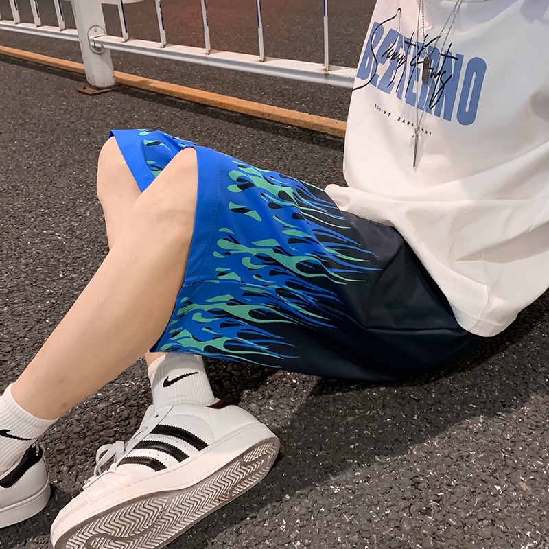 Quần short AOKANG ống rộng in họa tiết ngọn lửa phong cách hip hop cá tính dành cho nam