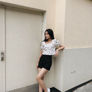 Áo Croptop Libe họa tiết hoa lá