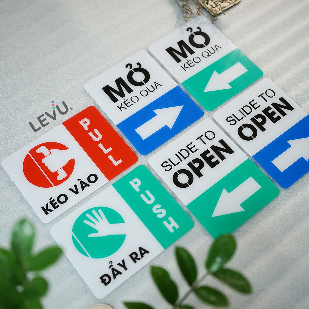 Bảng mica pull push dán cửa kéo vào đẩy ra trang trí cửa ra vào