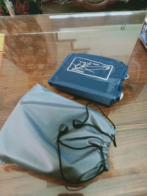 Máy huyết áp Km Glucerna