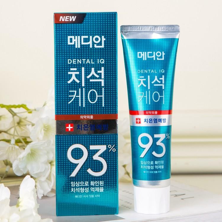 Kem Đánh Răng Giảm Sưng Nướu, Chảy Máu Chân Răng Hương Trà Xanh Median Dental IQ 93% Breath Care 120g - Xanh Ngọc