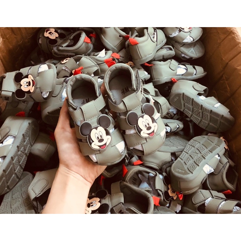Sandal rọ hm mickey và minnie cho bé trai bé gái size chân từ 10-15cm