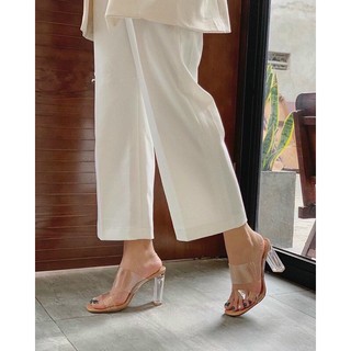Guốc quai trong gót trong