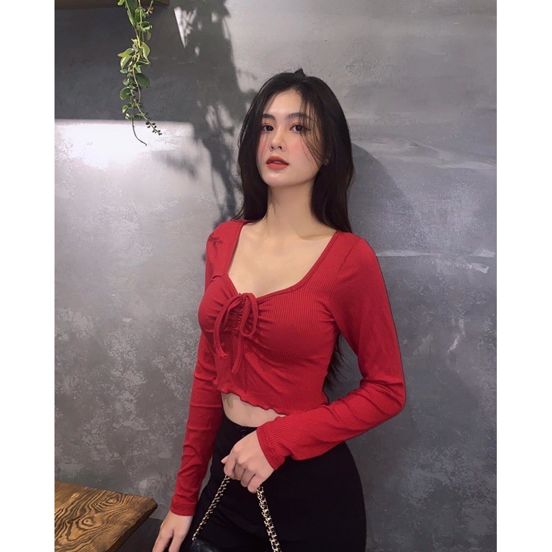 Áo Cổ Vuông Rút Ngực