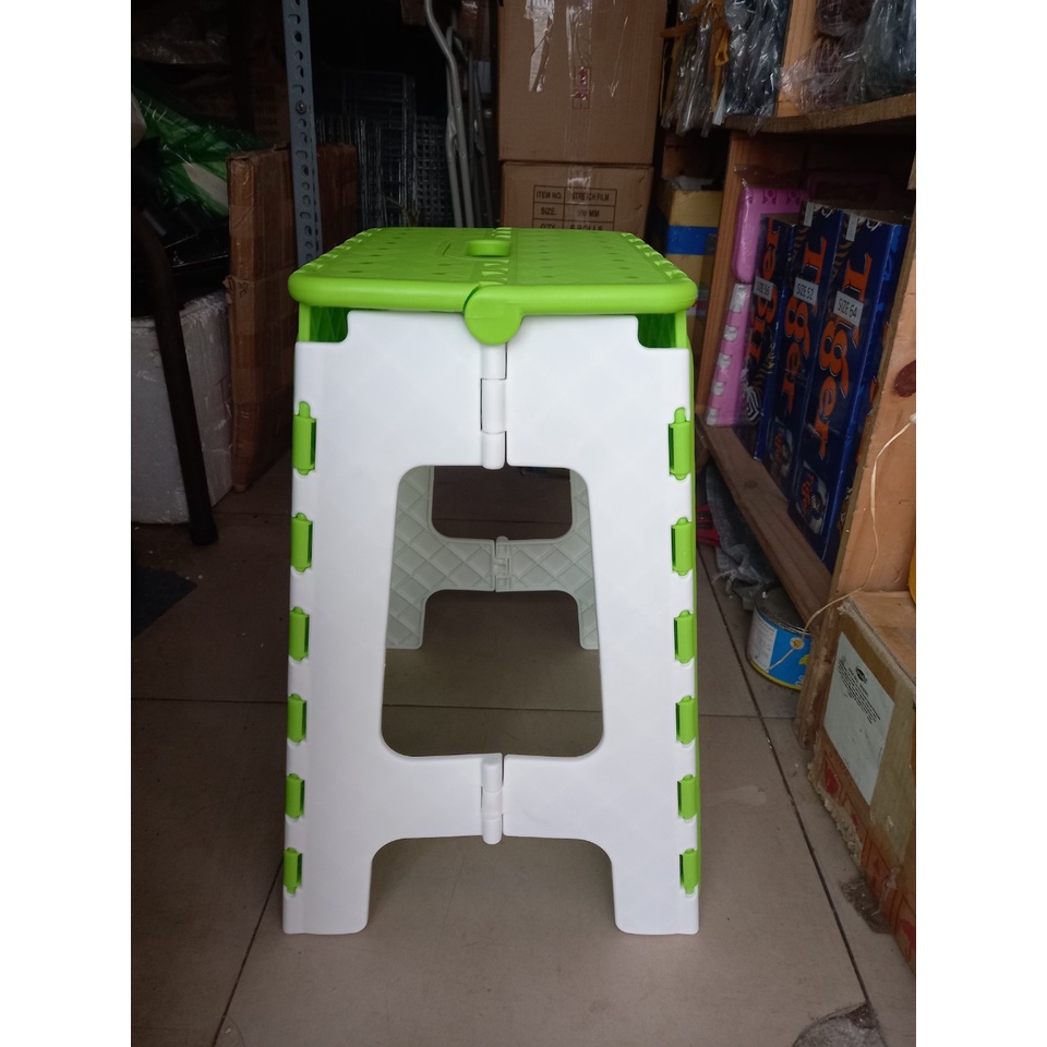 GHẾ XẾP NHỰA CAO DUY TÂN ( giao màu ngẫu nhiên )