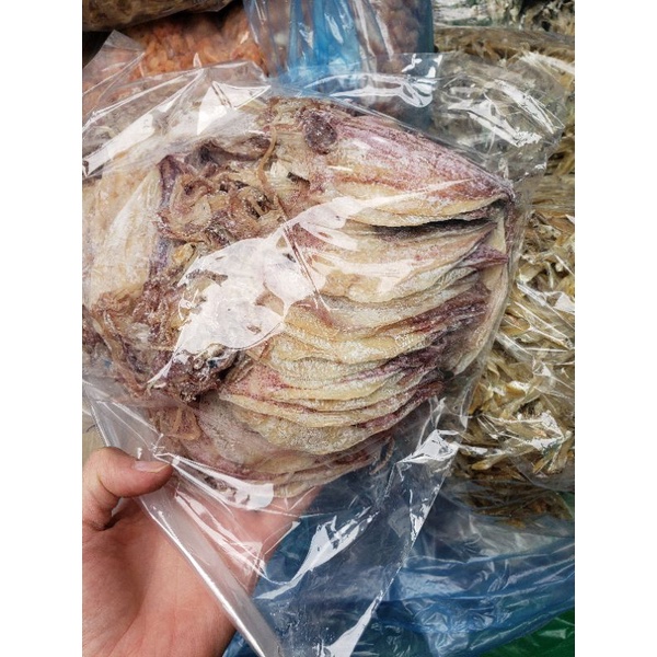 Mực khô size 100con/kg , con to bằng 4 ngón tay , ngon ngọt , dai , thơm , dày mình , bán lẻ 1con | BigBuy360 - bigbuy360.vn
