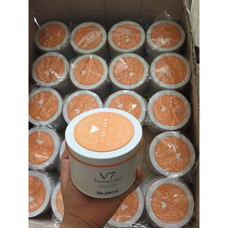 KEM DƯỠNG TRẮNG DA V7