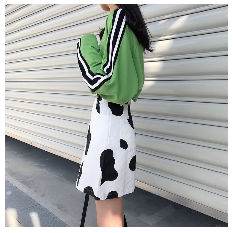 Chân váy bò sữa