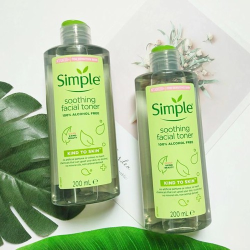 Toner Nước Hoa Hồng Simple Kind to Skin Soothing Facial - 2016 Skincare