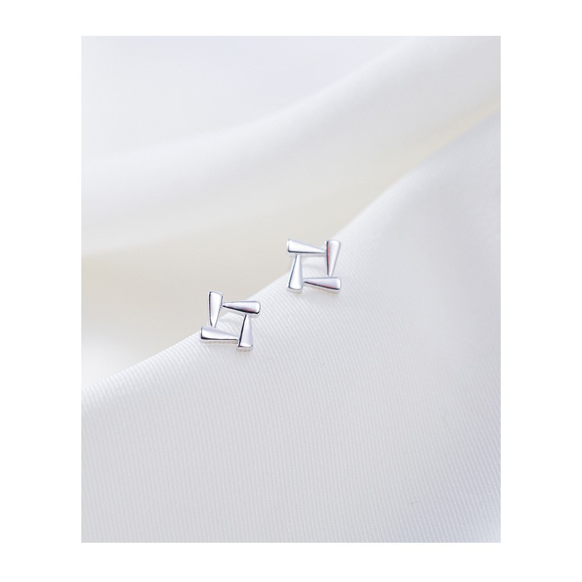 Bông tai bạc unisex basic Tralie Jewelry, khuyên tai bạc 925 mini hình tam giác, hình vuông