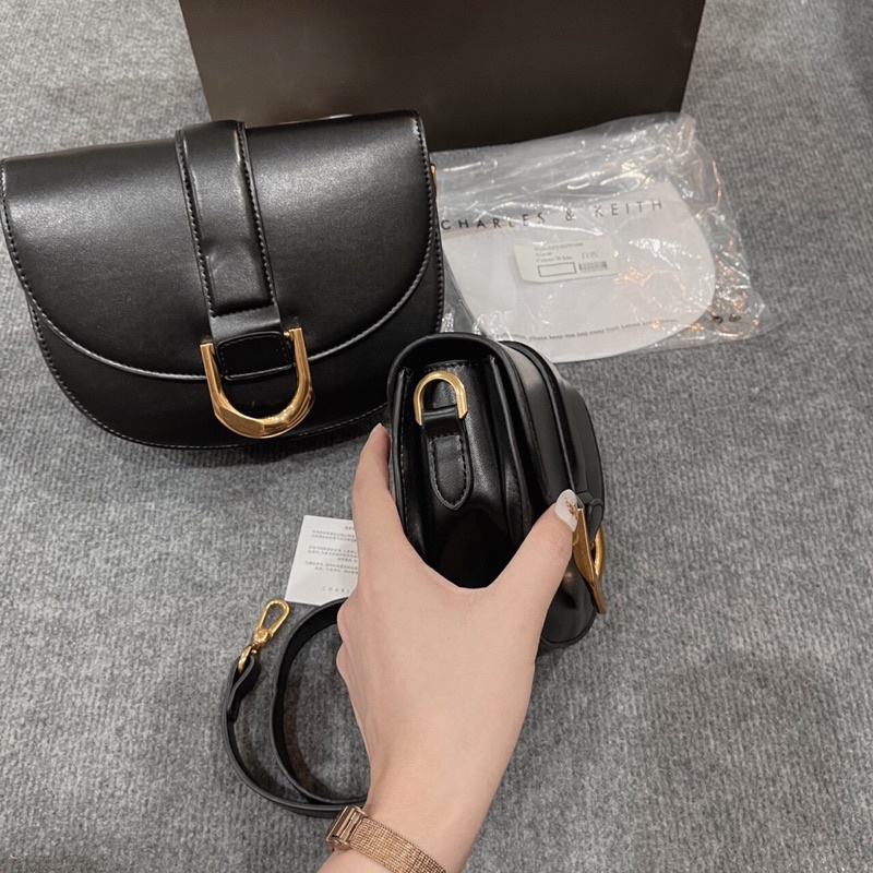 Túi CCC Yên Ngựa Full Tag Kèm Túi Vải Siêu Nét