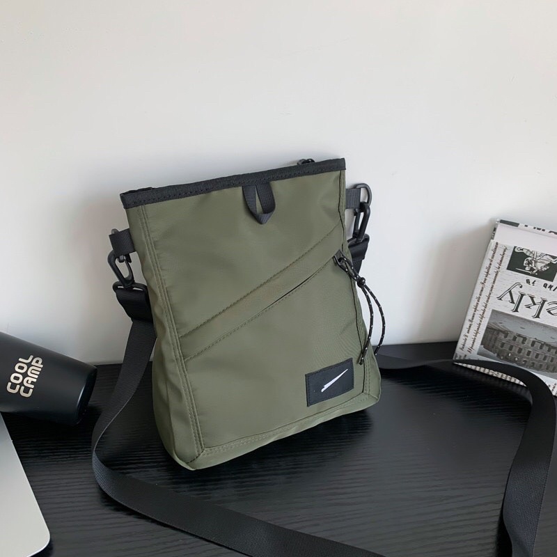 túi chéo Nike mini