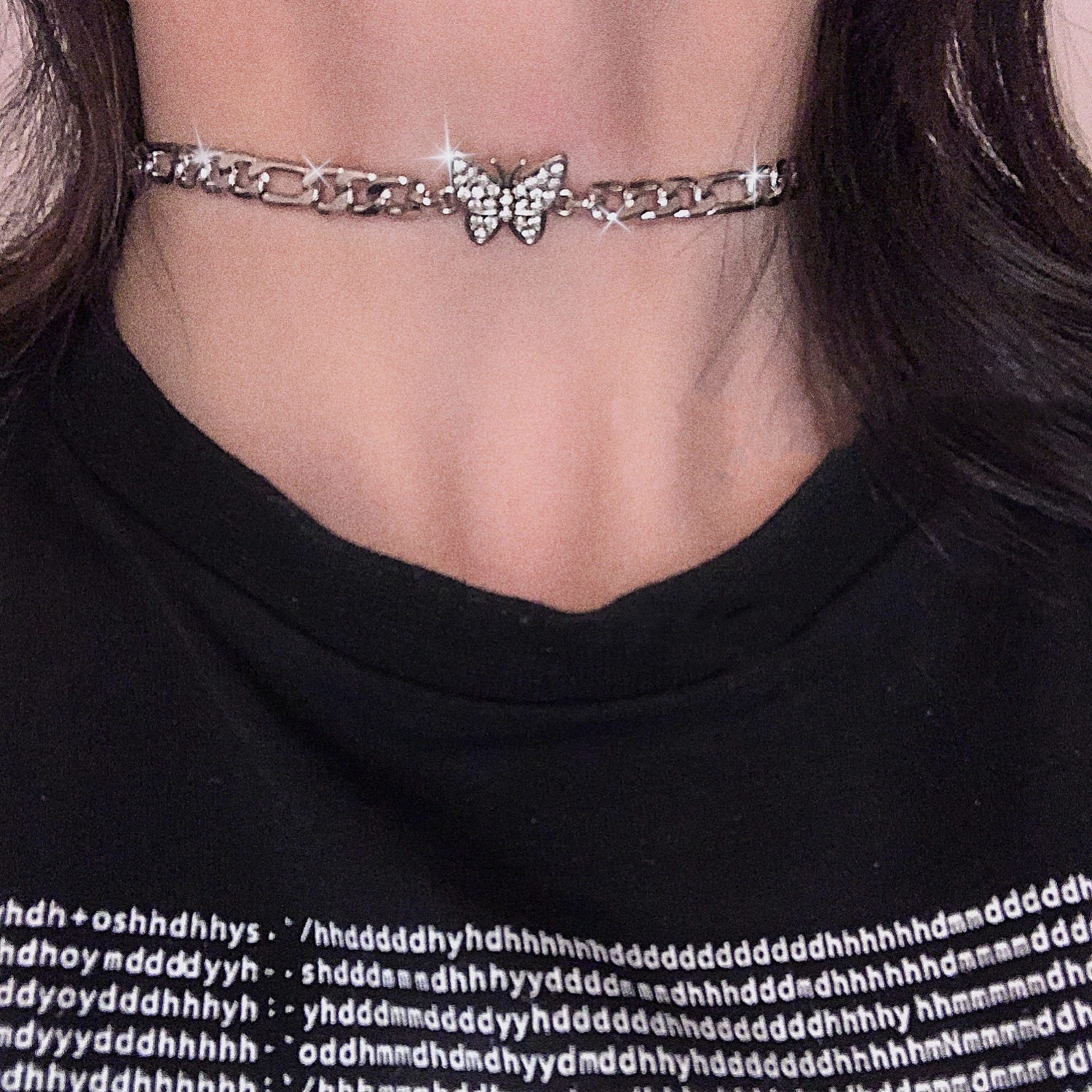 Vòng cổ Choker mặt hình bướm đính đá thời trang sang trọng