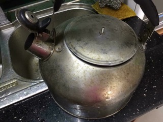 chai tẩy rửa dầu mỡ