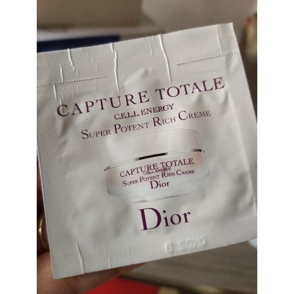 Mẫu thử Kem Dưỡng Trẻ Hóa Dior Sample Mini