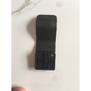 Móc treo hộp đựng micro loa kéo
