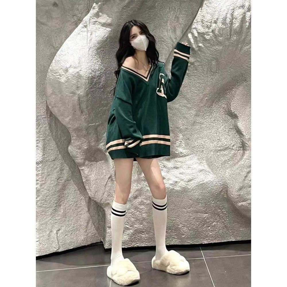Jiashucheng Áo Sweater Dáng Rộng Cổ Chữ V Màu Tương Phản Phong Cách Preppy Hàn Quốc Thời Trang Thu Đông Mới Cho Nữ Sinh