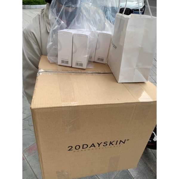 Collagen nuôi dưỡng da 20dayskin - Trắng Mịn Từ Bên Trong