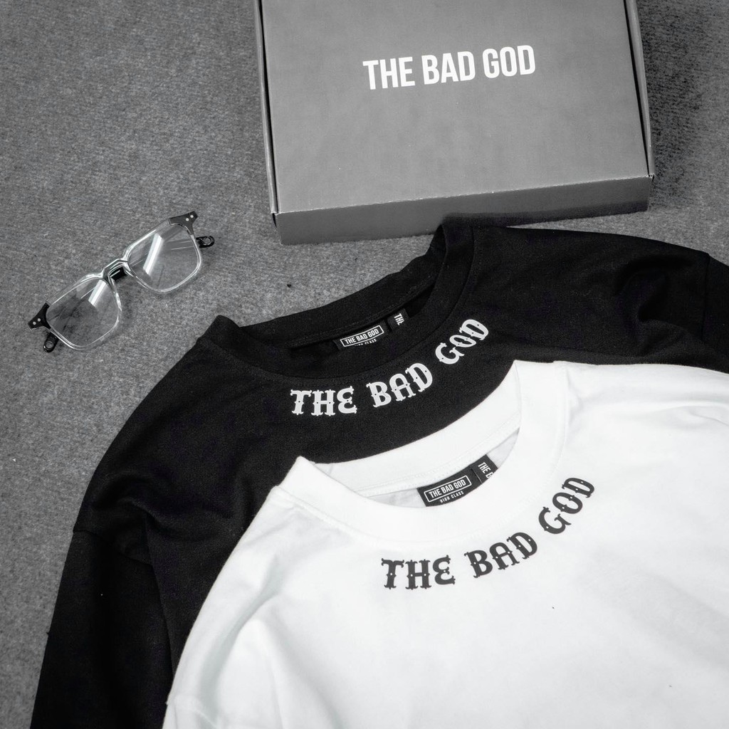 WKXn /Áo thun basic The Bad God chữ ngang vai chất liệu cotton cao cấp thoáng mát!
