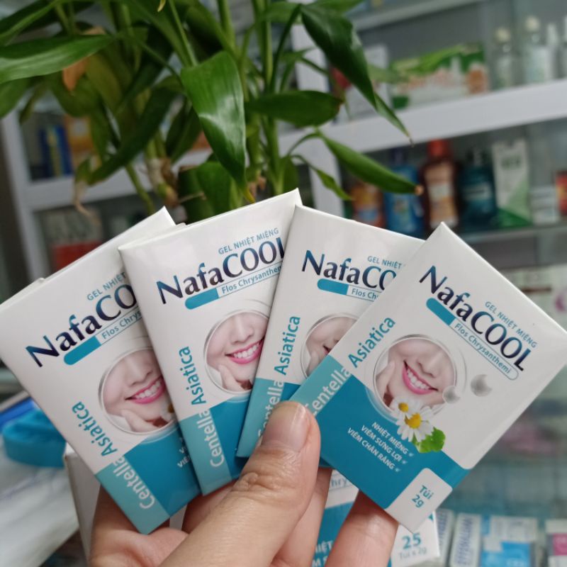 Gel bôi nhiệt miệng Nafa Cool gói 2g