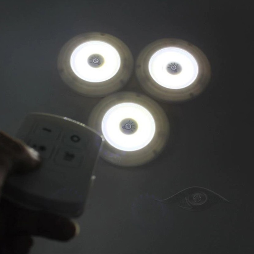 Đèn LED dán tường điều khiển từ xa, có hẹn giờ và điều chỉnh mức sáng tiện lợi - Bộ 3 bóng đèn kèm điều khiển(ĐÈN MURO)