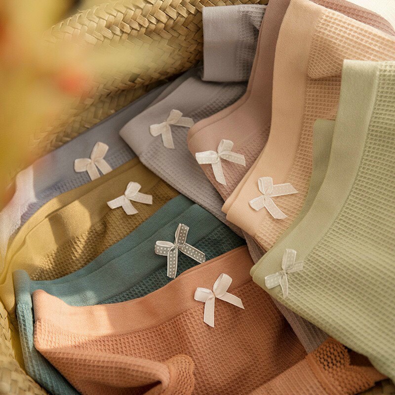 Quần Lót Nữ Cotton Xốp Đính Nơ Kháng Khuẩn YiOn Underwear QC09