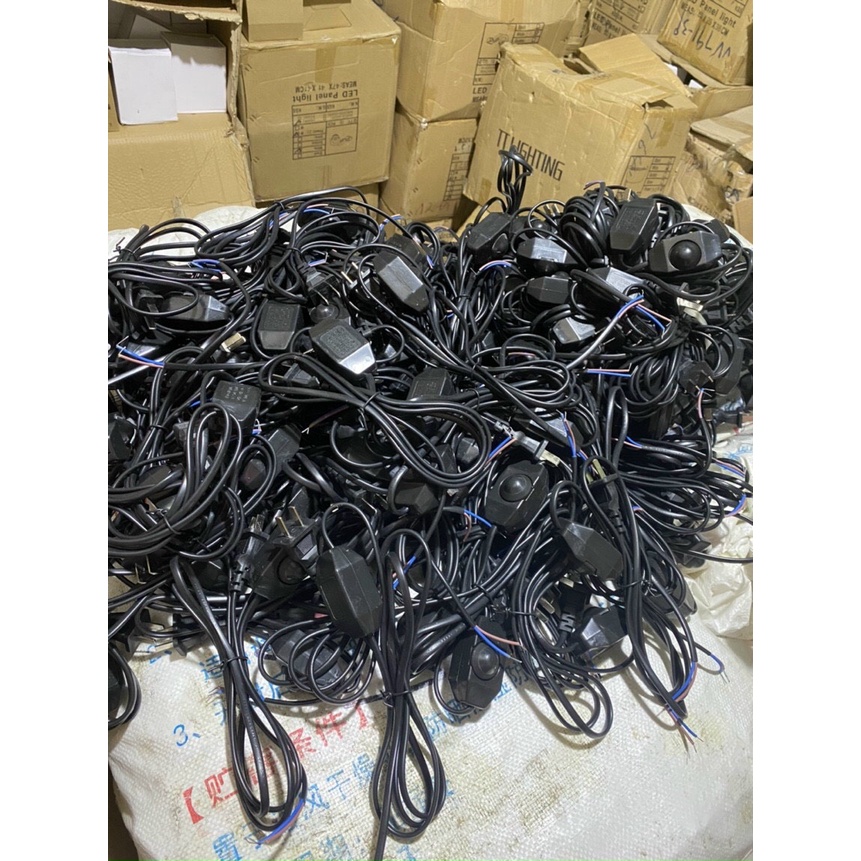Dây chiết áp 1.8m dùng để điều chỉnh sáng tối đèn bàn đèn ngủ các loại đèn hàng loại 1
