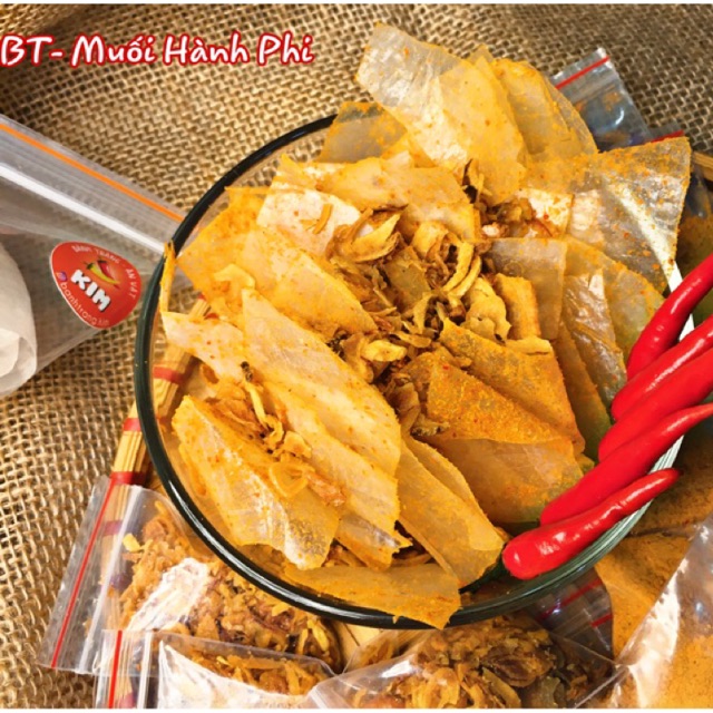 Bánh tráng muối hành phi