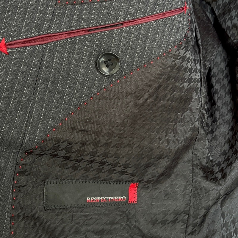 Blazer có đệm vai formal đen sọc thời trang