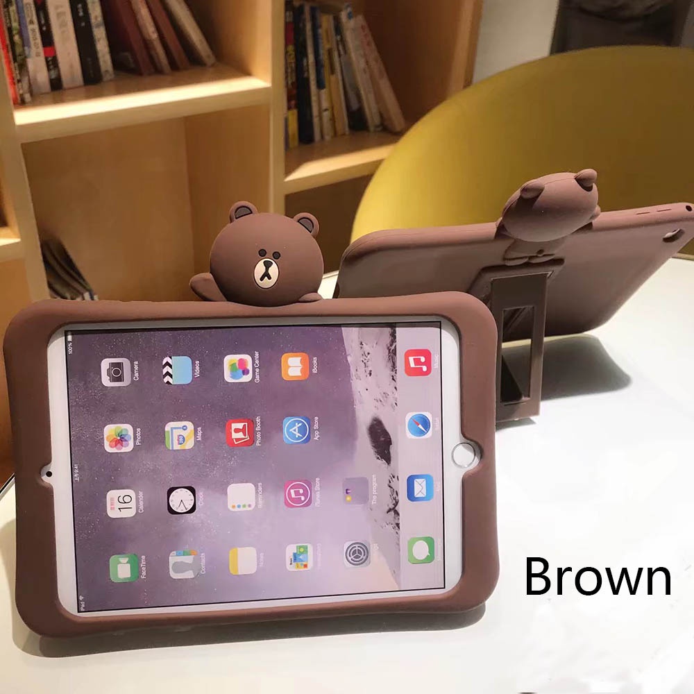 Ốp máy tính bảng gắn hình chú gấu Brown Apple iPad7th iPad8th iPad9 iPad10.2 iPad2 iPad3  iPad4 Air air2 mini1 mini2 mini3 mini4 mini5 iPad5 iPad6 Pro10.5 iPad9.7 Cover
