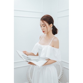 Váy xoè trễ vai
