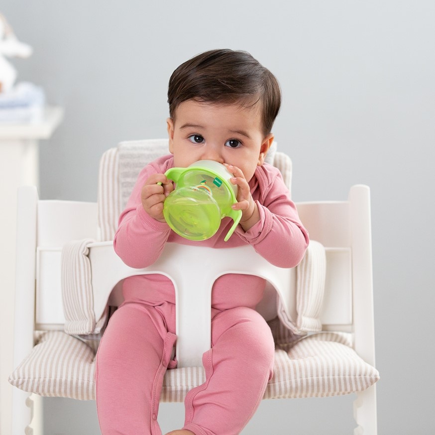 Bình tập uống Mam Starter Cup cho bé 150ml (unisex)
