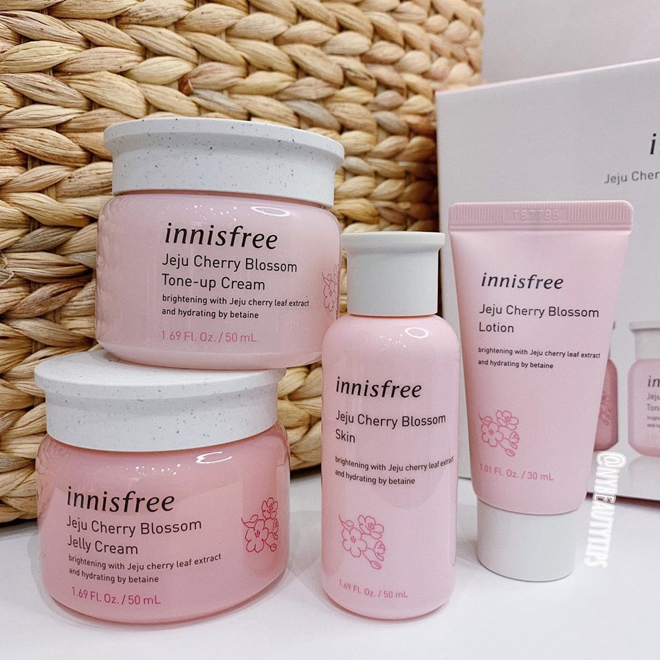 Set Dưỡng INNISFREE JEJU CHERRY BLOSSOM CREAM DUO SET 4 MÓN