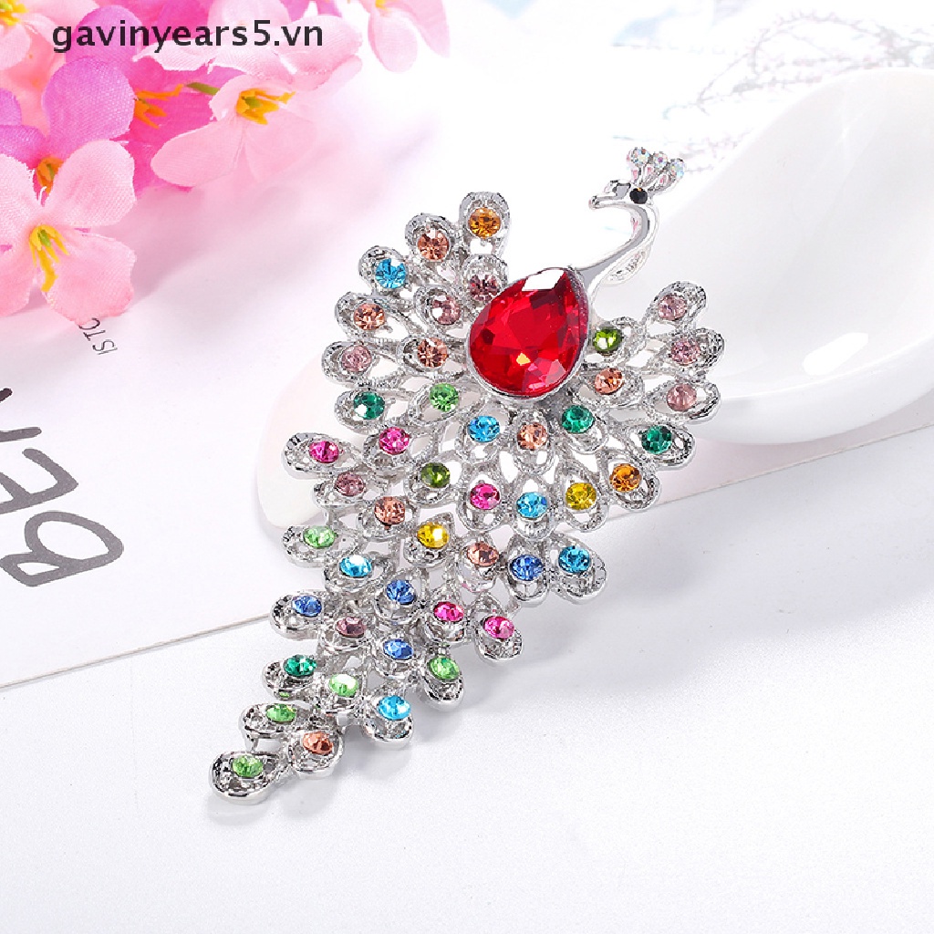 Ghim Cài Áo Hình Chim Công Đính Đá 3 Màu Sắc
