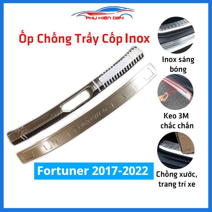 Ốp chống trầy cốp Fortuner 2017-2018-2019-2020-2021-2022 inox sáng bóng bảo vệ xe chống va đập