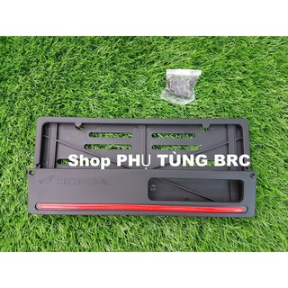 Hôp biển số INDO.