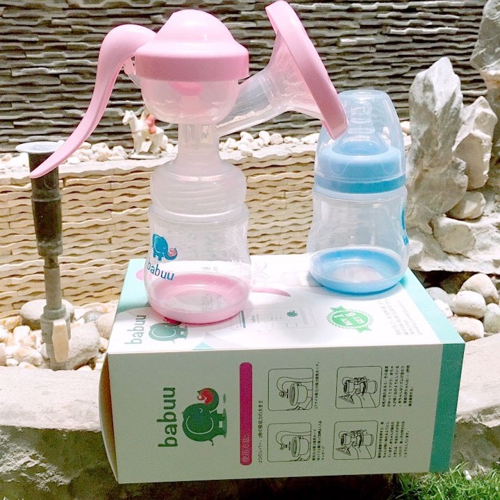 Máy hút sữa bằng tay Nhật Bản (tặng 6 túi trữ sữa)