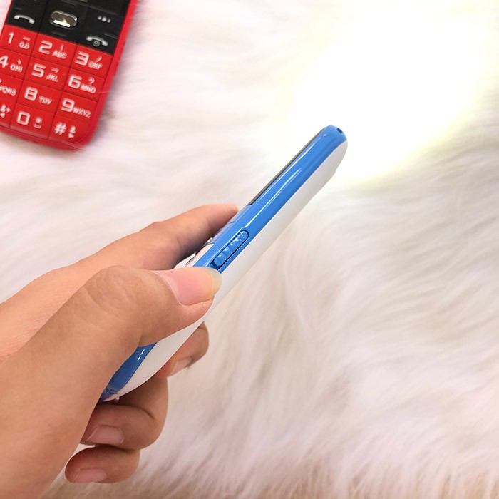 Điện Thoại Cho Người Cao Tuổi Subor S7 Phím To Loa To | BigBuy360 - bigbuy360.vn