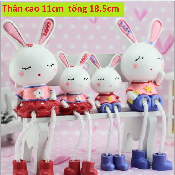 M1-7   Tượng gia đình thỏ trang trí kệ tủ, bàn học, phòng ngủ kiểu thả chân - quà lưu niệm