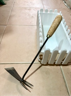 CUỐC-CÀO TRỒNG CÂY CHUYÊN DỤNG (dụng cụ làm vườn 2 in 1)