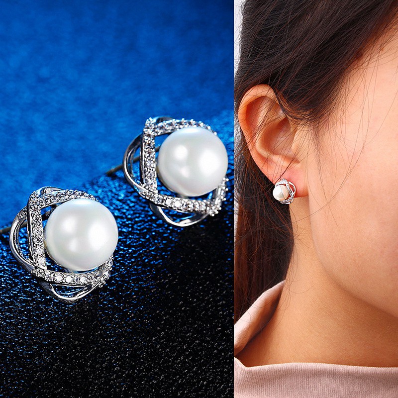 Bông tai nữ ngọc trai nhân tạo đính đá sang chảnh