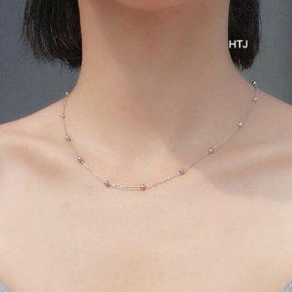 Dây chuyền bi bạc cho chị em nhé !